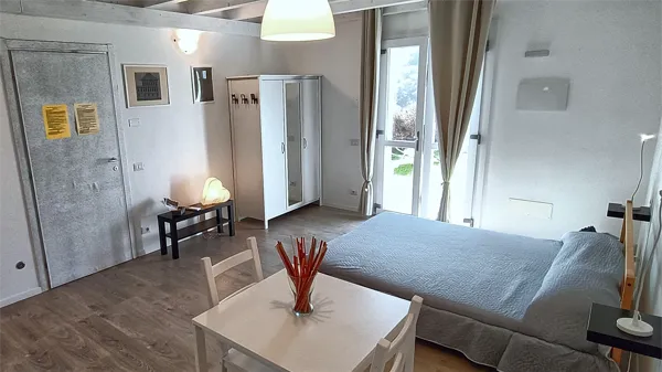 Particolare del letto