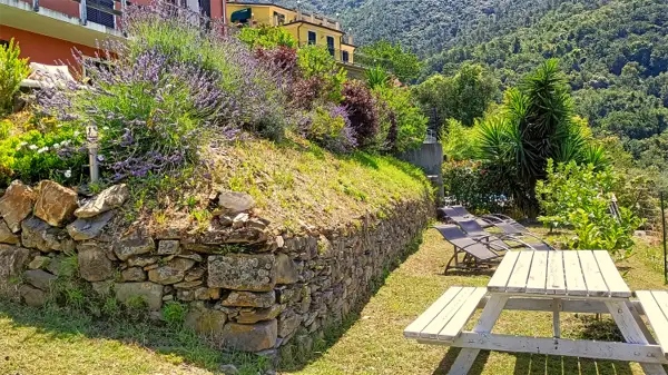 Angolo solarium per godersi il sole della Liguria
