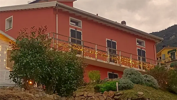La struttura principale dell'agriturismo Orto dei Rolli